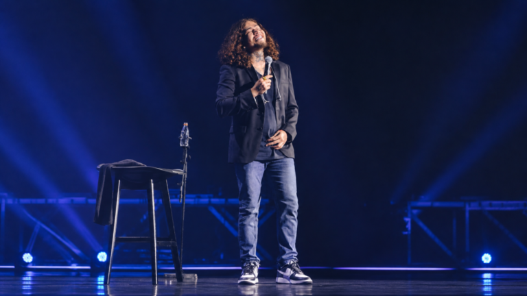 Whindersson Nunes, humorista da turnê Isso Definitivamente Não É Um Culto, com apresentação no Qualistage, no Rio de Janeiro